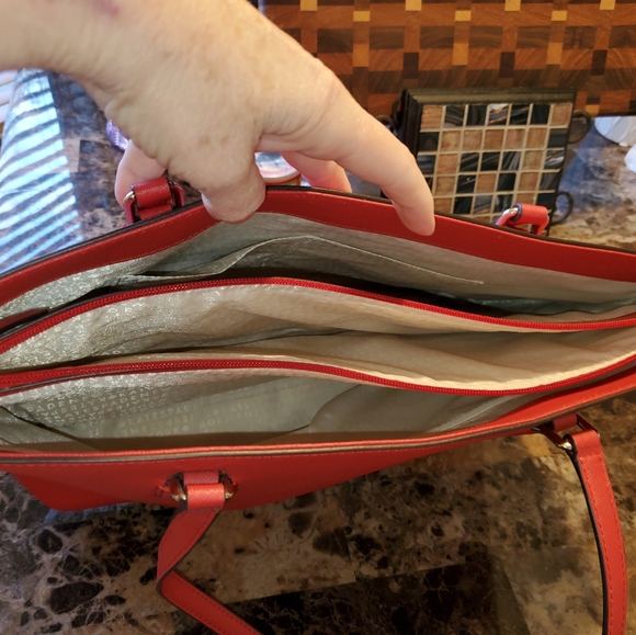 Kate Spade Large Coral Handbag Leather - Picture 4 of 12